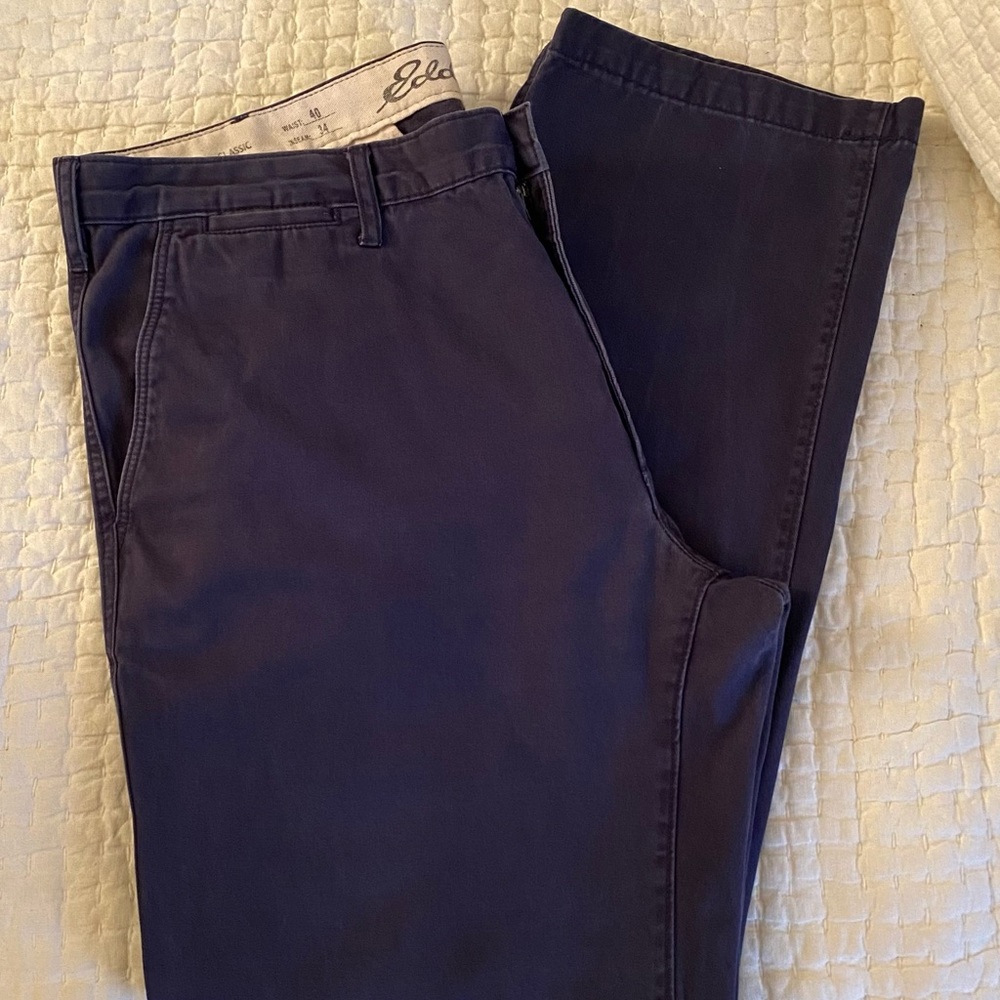 Legend Wash Chinos. Enjoy the classic versatility of chinos 40x34